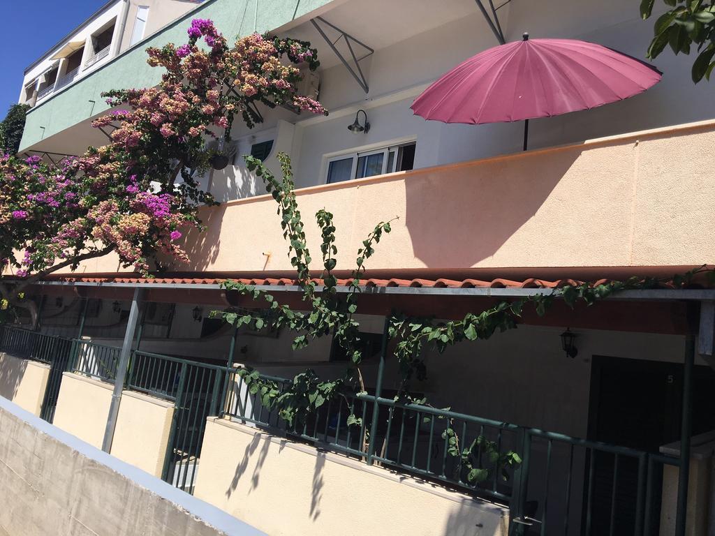 Apartmani Dijana Podgora Exterior foto